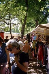 Midnightbazar Der Gute Nachtflohmarkt In Munchen Flohmarkt Kinderflohmarkt Neighbourhood