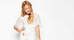 Ogni donna vorrebbe essere la sposa più bella del mondo nel suo grande giorno!quindi trovare un abito da sposa perfetto 1227 abiti da sposa. Vestiti Da Sposa Per Tutte Le Tasche Asos Bridal Lancia La Collezione Low Cost