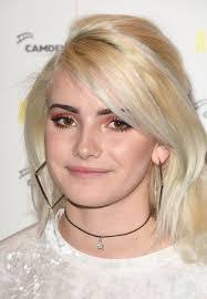 Karen Brockman's Instagram, Twitter & Facebook