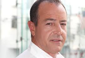 Justin Bieber lamenta a morte de fã que tinha leucemia