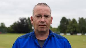 Jahrhundertfoul“ macht's spannend