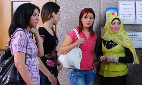 زفت الممثلة المصرية ميار الببلاوي خبر زفافها على وائل عباس لمحبيها عبر موقع التواصل الاجتماعي فيس بوك، الا انها لاقت استياء معجبيها وذلك لزواجها للمرة الرابعة خصوصاً أن لديها ولد يدعى محمد ولا يتجاوز عمره 16 عامًا. Ù…ÙŠØ§Ø± Ø§Ù„Ø¨Ø¨Ù„Ø§ÙˆÙŠ ïº—ï»¤ïºœï»´ï»ž Ù…Ø¹Ø±Ø¶ Ø§Ù„ØµÙˆØ±