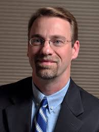 Alcoa promotes Beck, Fluegel