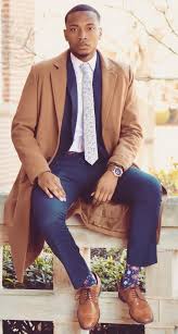 Floral Business Casual Look By Des Sumpter Spring Tiesdotcom Casual Spring Floral Mens Street Style Mens Accessories Fashion Mens Fashion