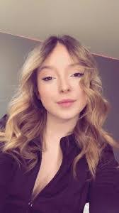 Natalie Townsend's Instagram, Twitter & Facebook