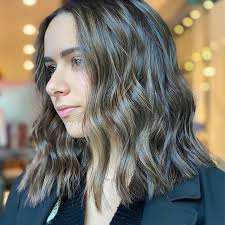 There're constantly different colour trends for women hairstyles every season. 50 Stunning Highlights For Dark Brown Hair