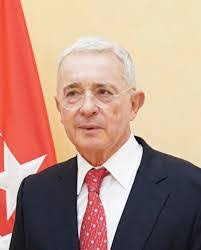 Deyanira Boyd's Instagram, Twitter & Facebook