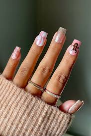 25 Gingerbread Nail Ideas to Make Your Christmas Nails the Best Ever