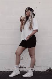 Pin On Easy Pose Outfit Ideas