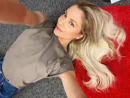 Ich liebe meine neue frisur! Durch Let S Dance So Viel Hat Valentina Pahde Abgenommen Promiflash De