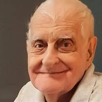 Jerry Bastian's Instagram, Twitter & Facebook