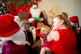 Michigan veteran separated from family at Christmas plays Santa to spread  cheer