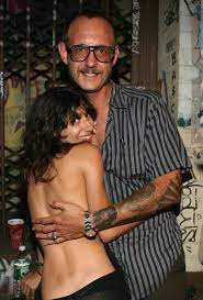 Photographer Terry Richardson banned from working with Vogue after sex  harassment claims resurface | The Irish Sun