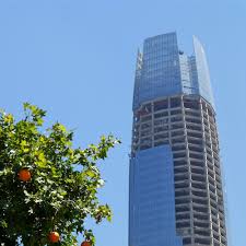 Fue nombrado así porque está en la avenida costanera sur, cerca del río mapocho. Coronamiento Metalico Torre Costanera Center Fuentes Somodevilla Ingenieria Blog