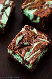 Swirly Twirly Fudgy Minty Cheesecake Goodness I Love These Decadent Mint Chocolate Brownies Mint Desserts Chocolate Chip Cheesecake Mint Chocolate Chips