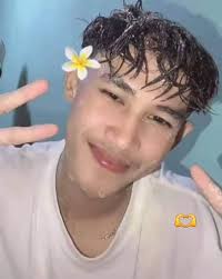 Happy birthday mas Tiyannnnn 🎉 semoga panjang umur sehat selalu di  mudahkan rezekinya membanggakan kedua orang tua 🎉