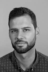 Hay Reina, y el vigor sentimental