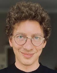 Larry Lorimer's Instagram, Twitter & Facebook