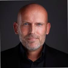 NEW JOB Yesterday I started as Projectmanager Store Development at Scotch &  Soda. I will be responsible for the rollout of new shops and together with  the team we create the shopping