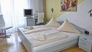 Das hotel garni maria's inn*** ist eine kleine oase im norden der. Hotel Garni Maria S Inn Bewertungen Fotos Preisvergleich Garching Bei Munchen Tripadvisor