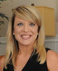 Jennifer Sutton's Instagram, Twitter & Facebook