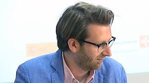 Dimite el jefe de Formación de Empleo tras respaldar la Consejería a Mieres