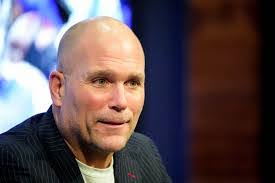 Chris Chaffee's Instagram, Twitter & Facebook