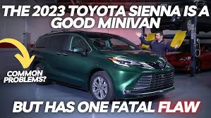 5 Reasons to NOT BUY the 2023 Toyota Sienna… - YouTube