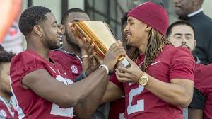 Get instant advice on your decision to start jalen hurts or jared goff for week 19. Look Alabama Qb Jalen Hurts Chops Off Signature Dreads
