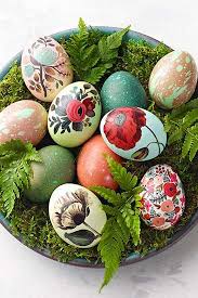 Check out the most popular dyeing and decorating. 640 Easter Decorating Ideas In 2021 Easter Decorations Easter Easter Diy