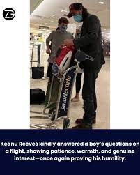 Keanu Reeves was spotted on a flight from London to New York yesterday, and he once again demonstrated why he's so beloved. During the trip, a young boy approached him for an