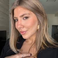 Anna Biasini's Instagram, Twitter & Facebook