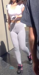 Many people would agree that a camel toe is embarrassing and no lady is comfortable with it especially if someone sees it. Cameltoe Leggings Tumblr Xtblrnude