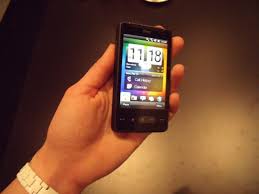 HTC HD Mini early review: HD2 for small ...