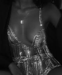 Aesthetic Black And White Fashion Photos Rossy In 2020 Black And White Aesthetic Black Aesthetic Black And White Pictures