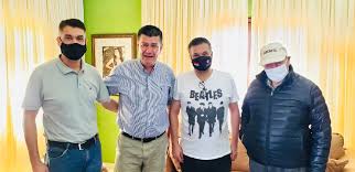 Popular / Critican doble moral de Efran Alegre en sus discursos