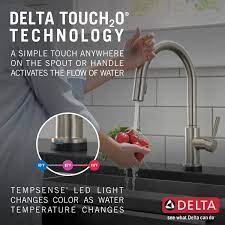 Inspired by the graceful curves of blown glass bottles, the mateo kitchen faucet—shown here in our sophisticated black stainless finish—lends a transitional, dynamic touch to any space. Single Handle Pull Down Kitchen Faucet With Touch2o Technology And Soap Dispenser 19933t Spsd Dst Delta Faucet