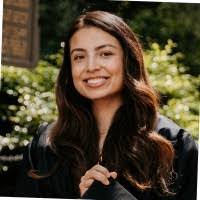 Stephanie Retana's Instagram, Twitter & Facebook