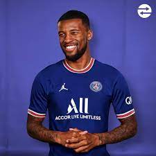 Enormous proposal from psg until june 2024. Anfield Watch On Twitter Wijnaldum Changed His Mind After Psg Offered Twice The Wage Of Barcelona And He Received A Call From The Manager Mauricio Pochettino His Contract Is For The Next