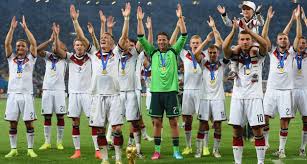 Black vehicle, back to the future. Alemanha Tatico Fc