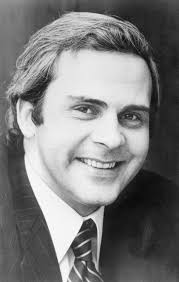 How Fred Smith Went From Vietnam Vet to the Father of FedEx