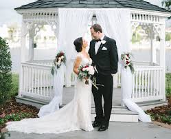 Lakeland flowers delivers flowers and gifts to lakeland, auburndale, lake alfred, mulberry, plant city, and winter haven, fl. Brides N Blooms Wholesale Designs Florists The Knot