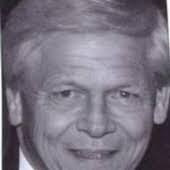 Steve Caylor's Instagram, Twitter & Facebook