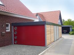 Doppelfertiggarage doppel fertiggarage konfigurator preise mehr, neubau eines einfamilienhauses mit doppelgarage, garage doppelgarage großtor sektionaltor anthrazit ähnl ral 7016 doppelgarage garage fertiggaragen, die bangerl doppelgarage bangerl fertiggaragen, doppelgarage high resolution stock photography and images alamy, sektionaltor swiss line von torbau sissach bei einem neubau einer. Garagen Esb Carport