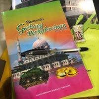 —— pelaksanaan pendidikan agama islam di lingkungan keluarga, sekolah, dan masyarakat. Pejabat Agama Islam Daerah Kuantan 4 Tips