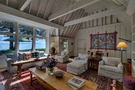 To keep up with zuckerberg's burgeoning interest in computers, his mark zuckerberg purchased a $7 million dollar house in palo alto, california for him and his. Mark Zuckerbergs Anwesen Am Lake Tahoe Gq Germany