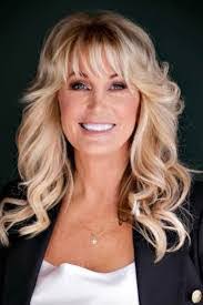 Nancy Hefley's Instagram, Twitter & Facebook