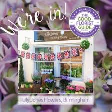 Order before 6.30pm for free next day flower delivery. Flower Delivery Birmingham Send Flowers By 12 Florists With 1068 Reviews