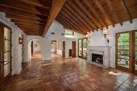 829 Little John Ln Houston Tx 77024 Spanish Style Homes Hacienda Style Homes Hacienda Homes