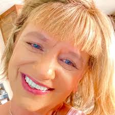 Hi, my name is Lisa Leimbach. I would like to join this group because my  parents are in their 80's and I just never really thought when they got old  it would